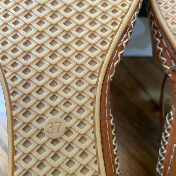 Spring Step Airy Wedge T-Strap Shoes, Medium Brown Leather, EU Size 37 (US 6.5) - Picture 12 of 12